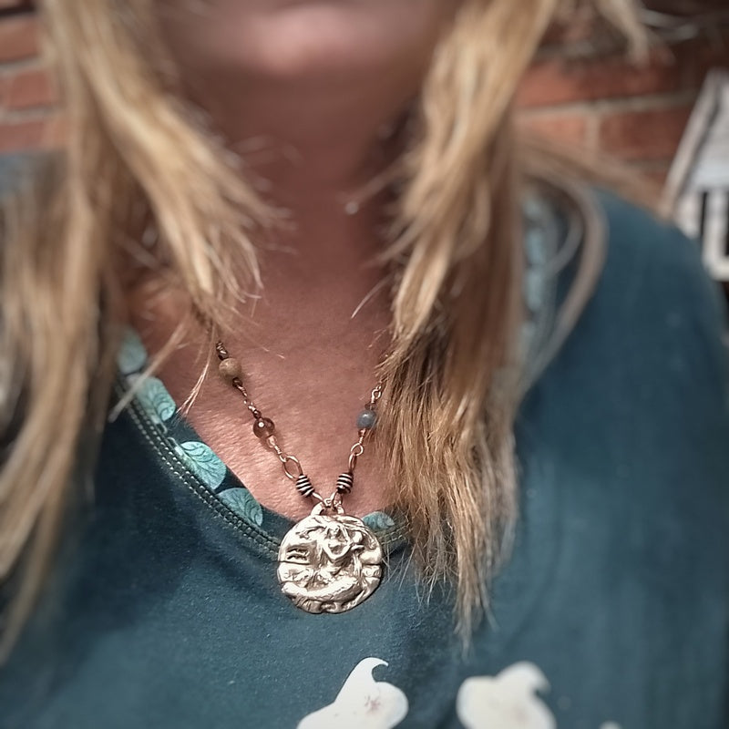 AQUARIUS Crystal Zodiac Astrology Pendant Necklace