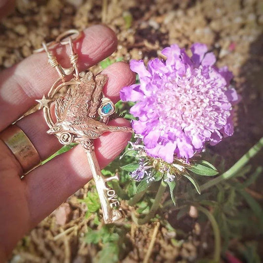 Raven Spirit Key - Elizabeth's Boutique