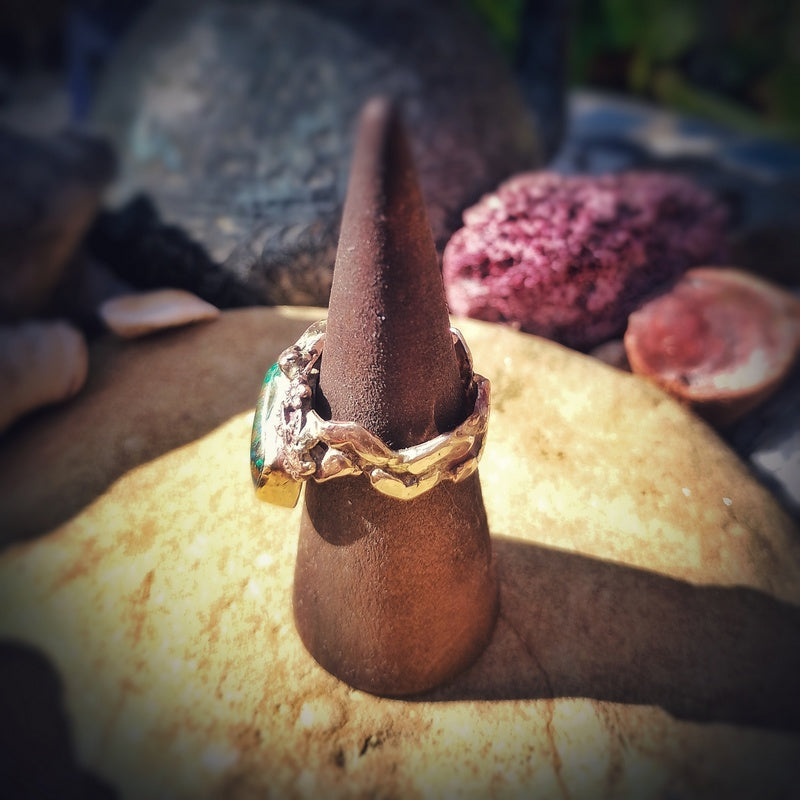 Out in the Fields Rustic Nature Stone of Heaven Bronze Ring