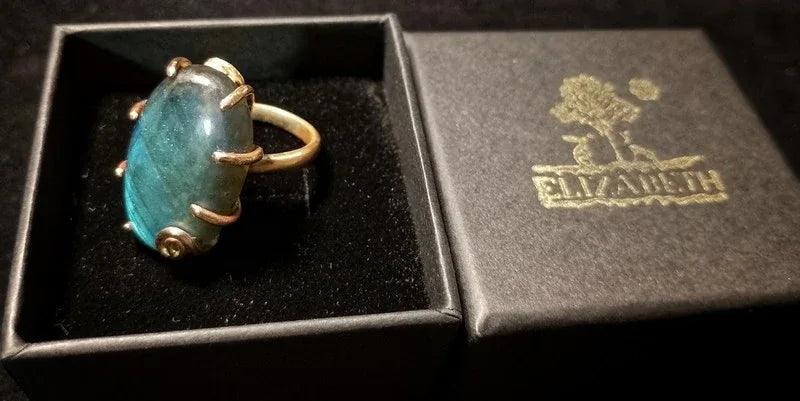 Cosmic Connection - Elizabeth's Boutique
