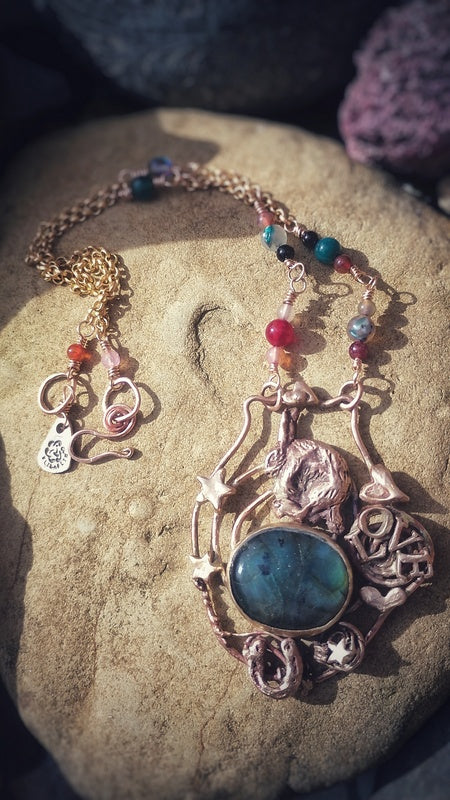 That Loving Feeling Hare Labradorite Necklace