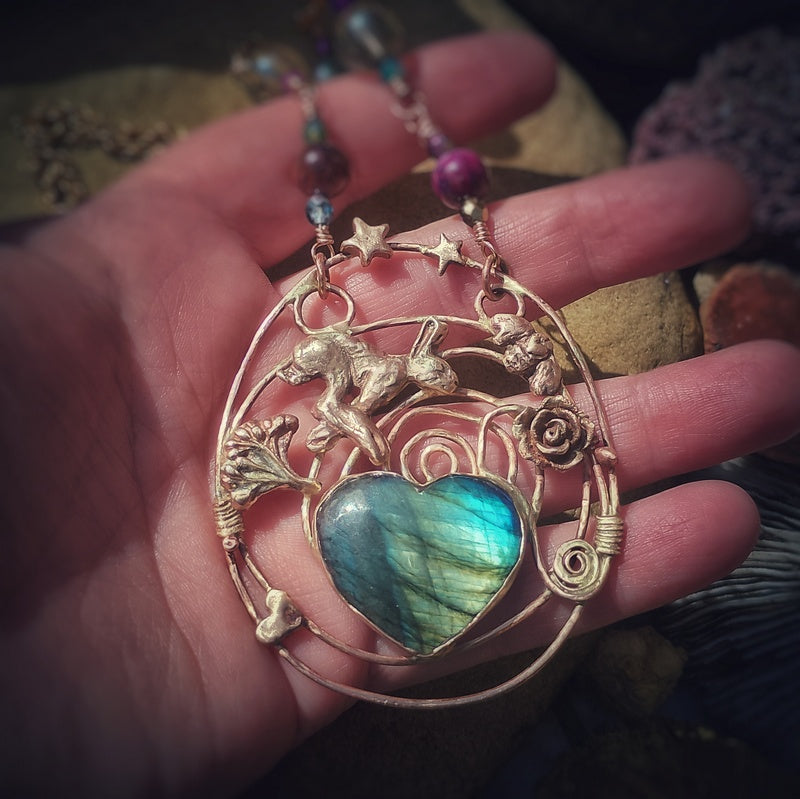 That Loving Feeling Hare Labradorite Necklace