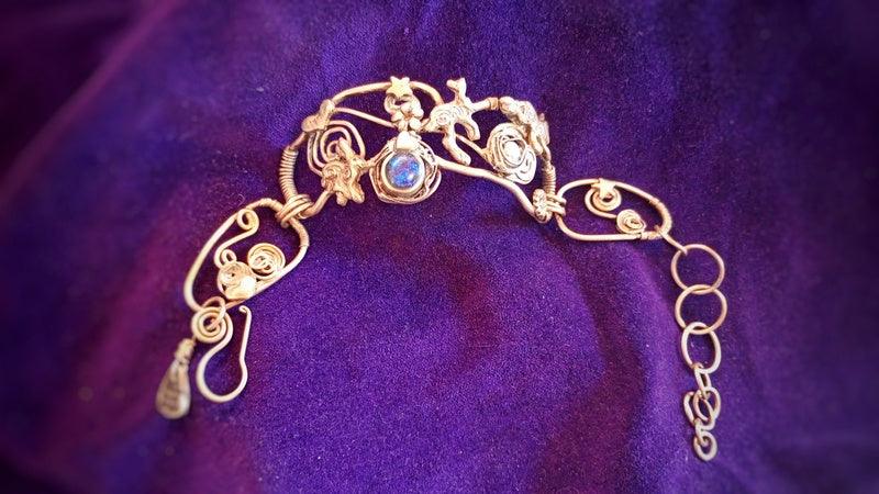 Hares on the Rolling Hills Bracelet