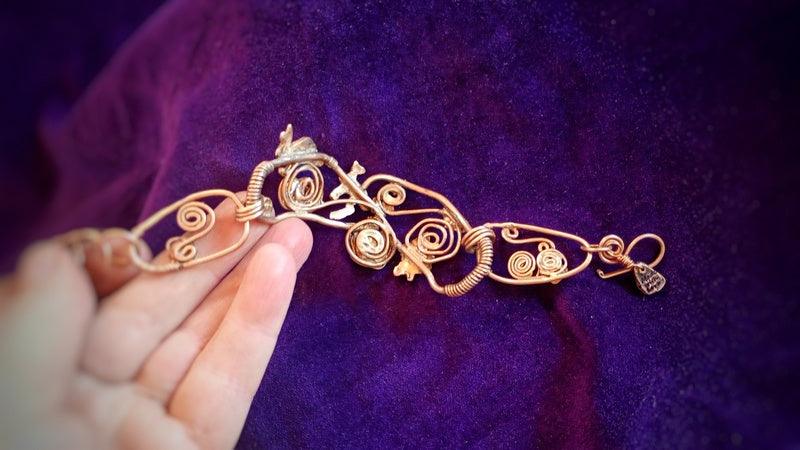 Hares on the Rolling Hills Bracelet