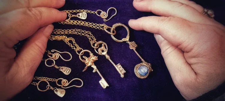 Spirit Keys - Elizabeth's Boutique