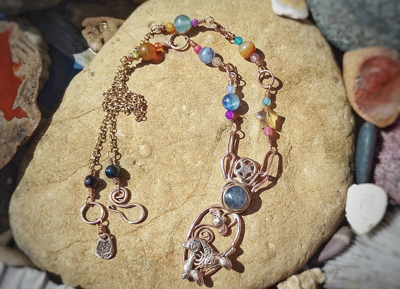 Spiral Hare Crystal Necklace