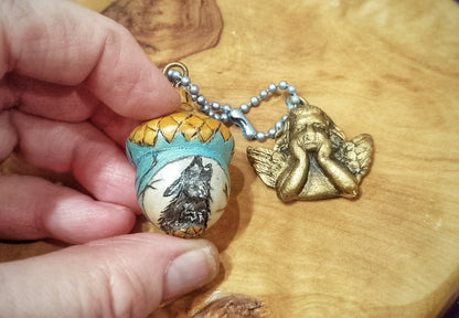 Acorns of Plenty - Wolf