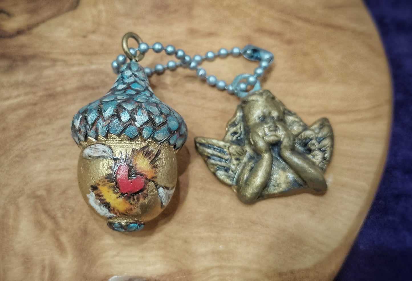 Acorns of Plenty - LoveBee