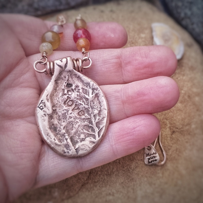 Boxing Hare Opal Necklace