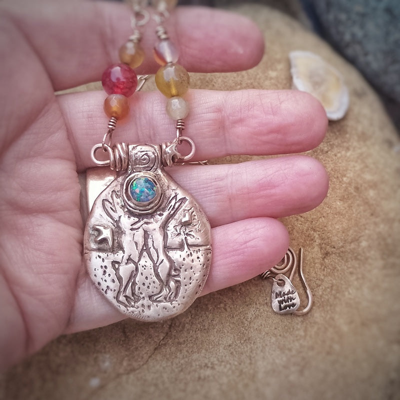 Boxing Hare Opal Necklace