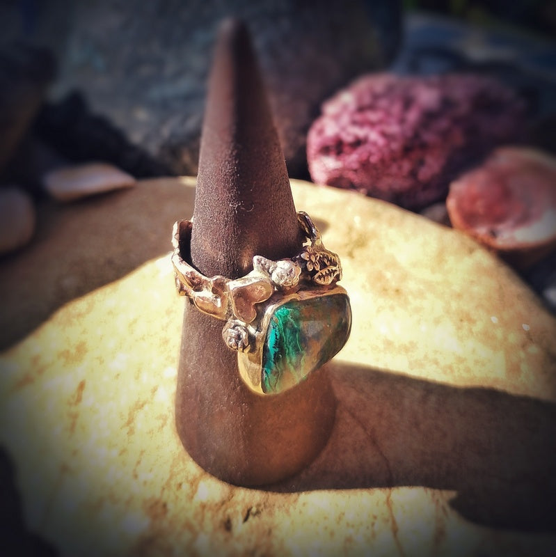 Out in the Fields Rustic Nature Stone of Heaven Bronze Ring