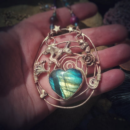 That Loving Feeling Hare Labradorite Necklace