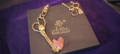 A Gentle Heart Key - Elizabeth's Boutique