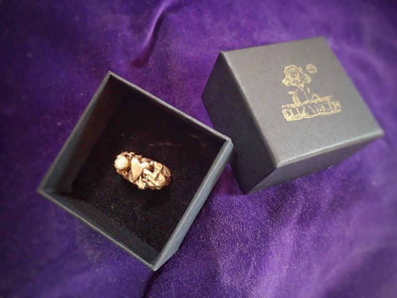 Hare Lovers Ring