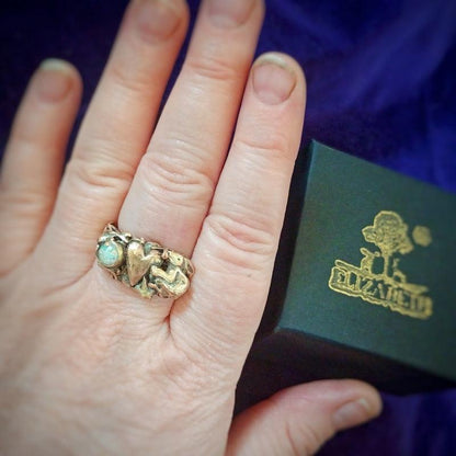 Hare Lovers Ring