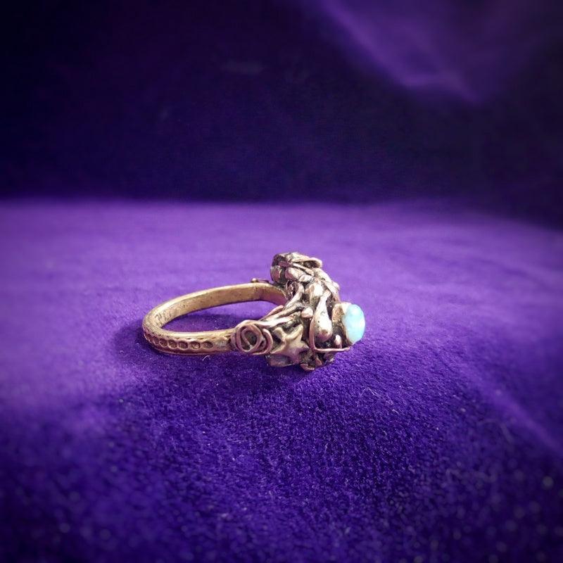 Hare Lovers Ring