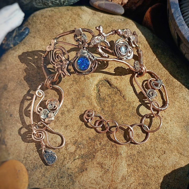 Hares on the Rolling Hills Bracelet
