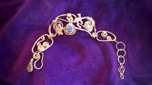 Hares on the Rolling Hills Bracelet