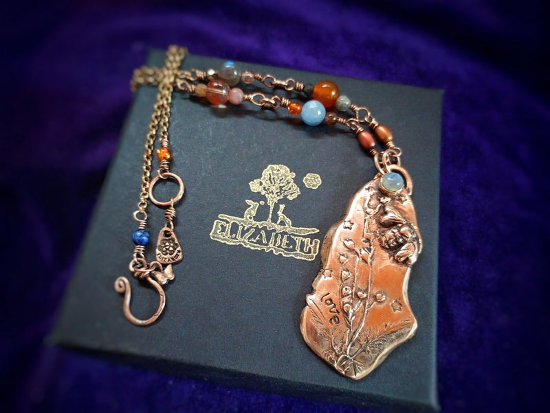 Lovebee Moonstone Nature Imprint