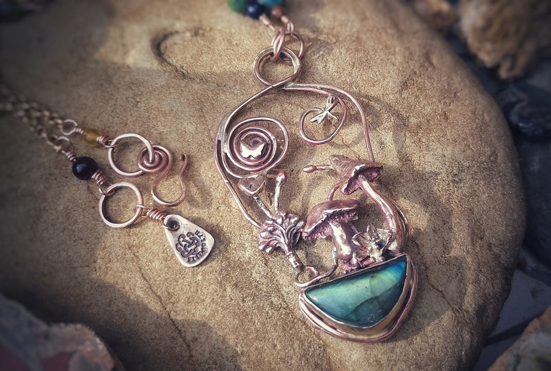 Underworld Labradorite Shroom Necklace