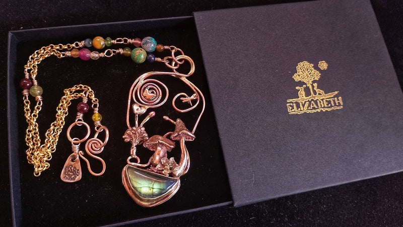 Underworld Labradorite Shroom Necklace